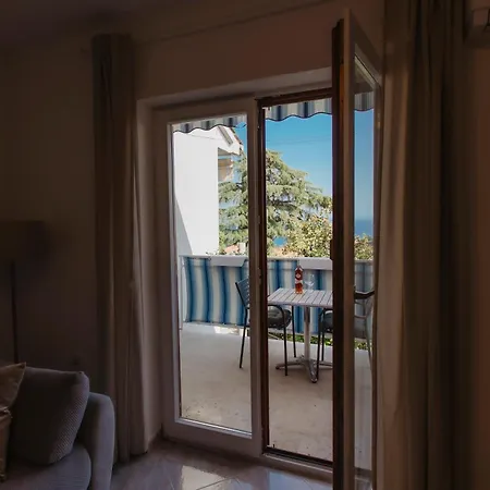 Apartment Sea View Bliss, Free Parking *